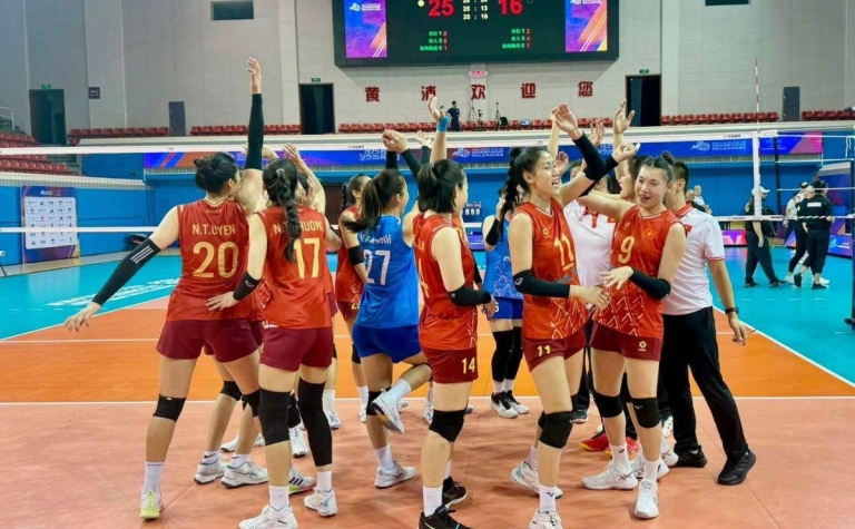 Trực tiếp bóng chuyền nữ Việt Nam 0-0 U21 Hà Lan: Trận đấu bắt đầu