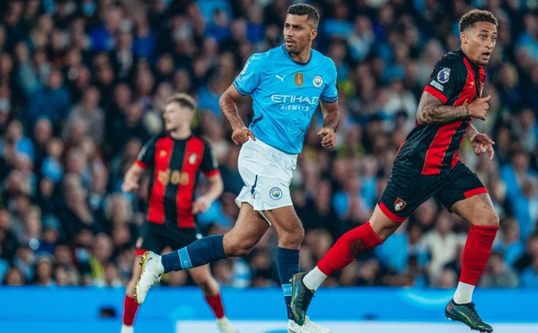 Man City thắng Bournemouth trong trận cầu 2 thẻ đỏ