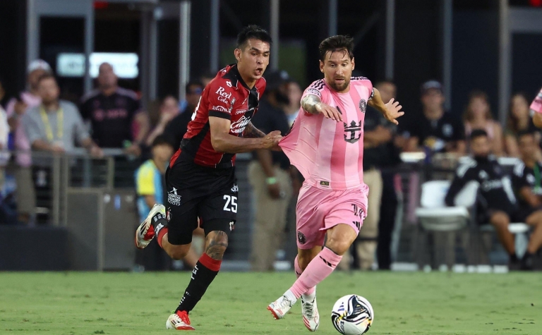 Messi chói sáng, Inter Miami thắng nghẹt thở phút cuối