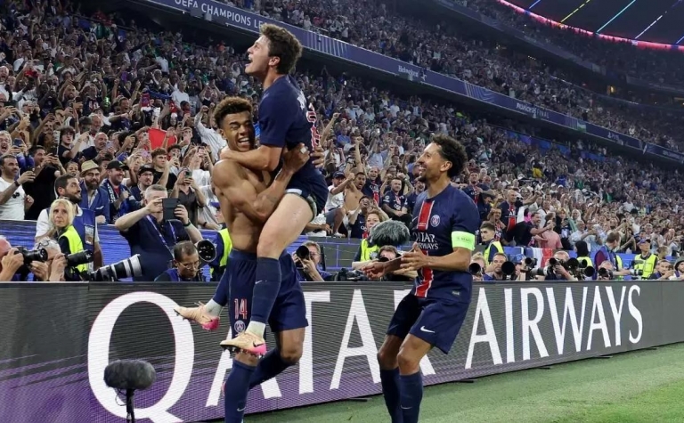 CHÍNH THỨC: PSG nhận án phạt tại Champions League