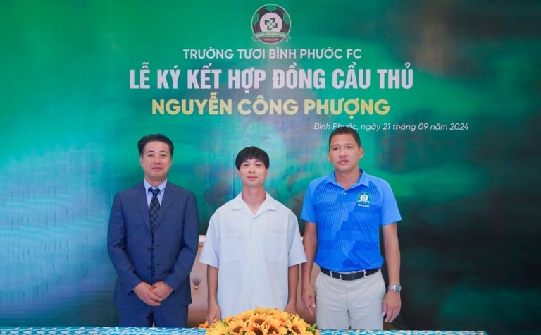 Công Phượng lần đầu chia sẻ về quyết định chọn thi đấu ở hạng Nhất