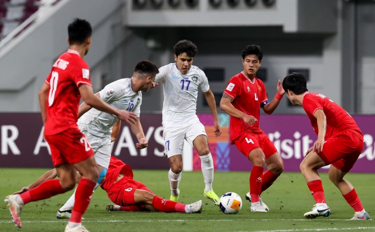 Trực tiếp U22 Việt Nam 0-0 U22 Uzbekistan: Căng thẳng