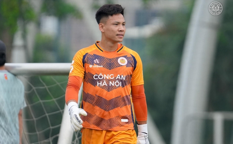 Cầu thủ hiếm hoi được Filip Nguyễn khen rời CAHN