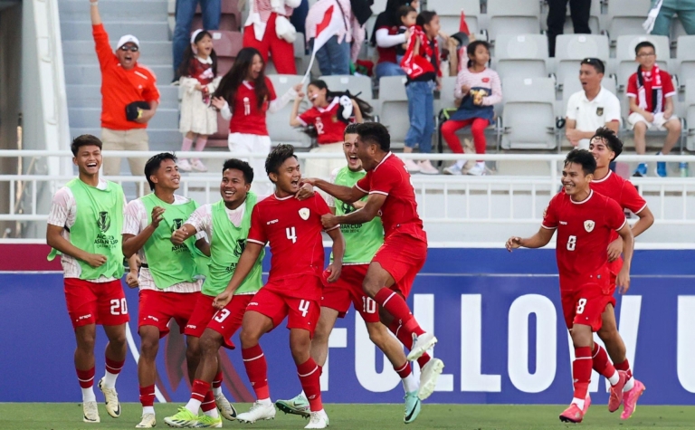 Trực tiếp U23 Indonesia 1-0 U23 Brunei: Chủ nhà quyết thắng đậm