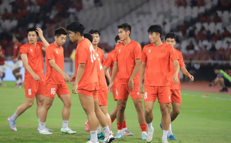 TRỰC TIẾP U23 Việt Nam vs U23 Indonesia: Đội hình mạnh nhất nghênh chiến