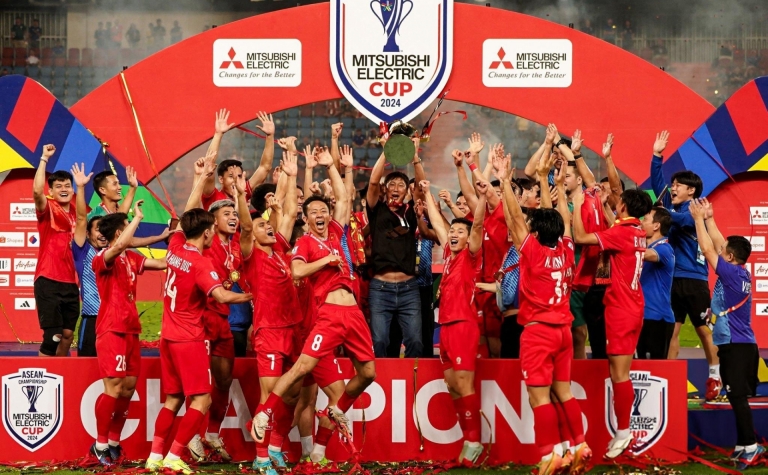 ĐT Việt Nam nhận số tiền thưởng khổng lồ sau AFF Cup