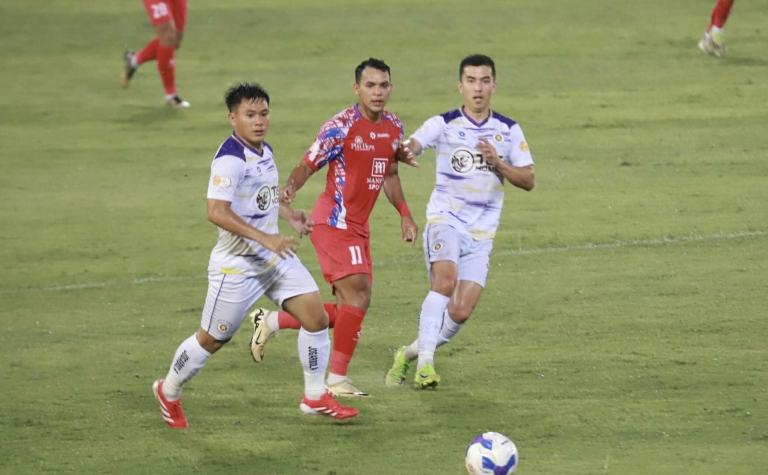 Trực tiếp Hà Nội 0-1 TP HCM: Bất ngờ cực lớn