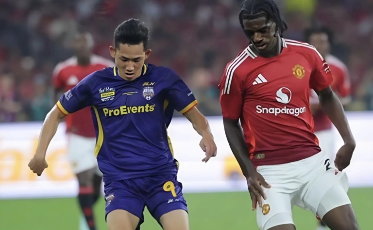 Trực tiếp ASEAN All-Stars 1-0 MU: Địa chấn xảy ra