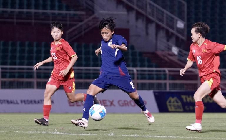 Trực tiếp U19 nữ Việt Nam 0-1 Thái Lan: Sai lầm