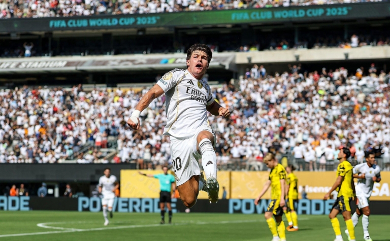 Trực tiếp Real Madrid 2-0 Dortmund: Nhân đôi cách biệt
