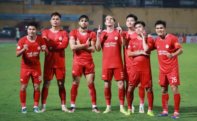 Trực tiếp Viettel 2-1 Hải Phòng: Lucao tỏa sáng