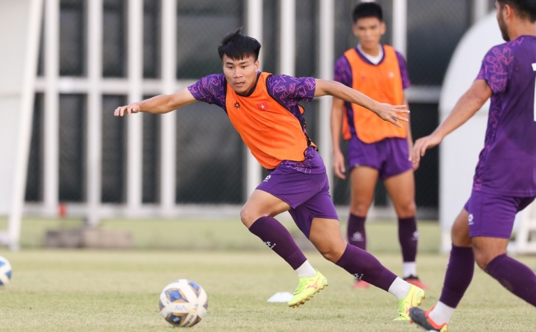 U19 Việt Nam quyết khiến Úc 'ôm hận'