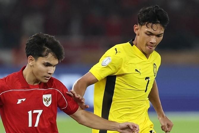Trực tiếp U23 Indonesia 0-0 U23 Malaysia: Giằng co