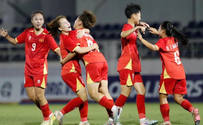 Truyền thông Kyrgyzstan phản ứng mạnh khi thua Việt Nam, mất vé dự giải châu Á