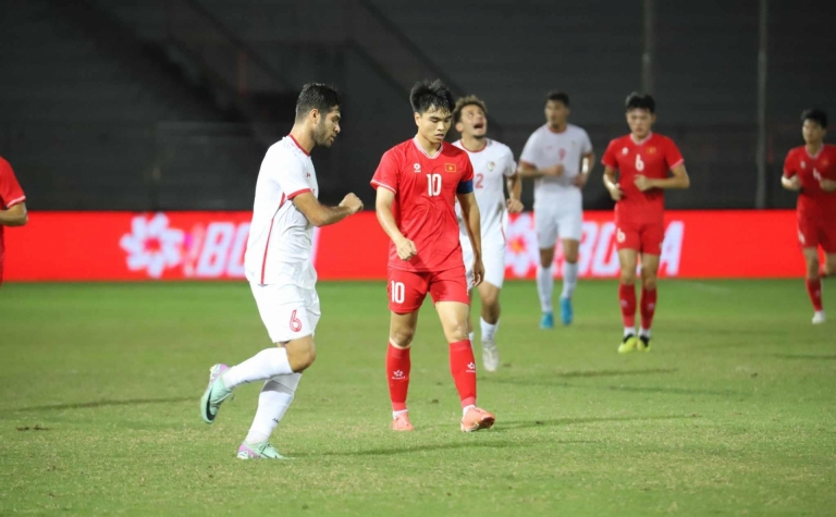 Trực tiếp U20 Việt Nam 0-0 U20 Syria: Thế trận giằng co