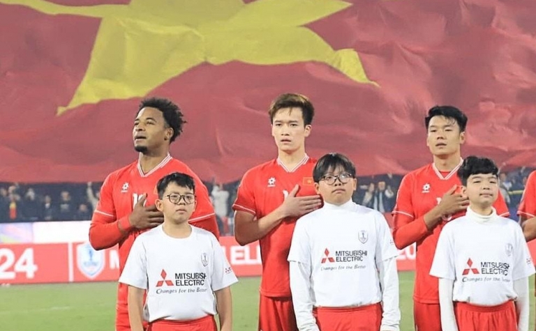 2 cầu thủ ĐT Việt Nam không đá bán kết AFF Cup