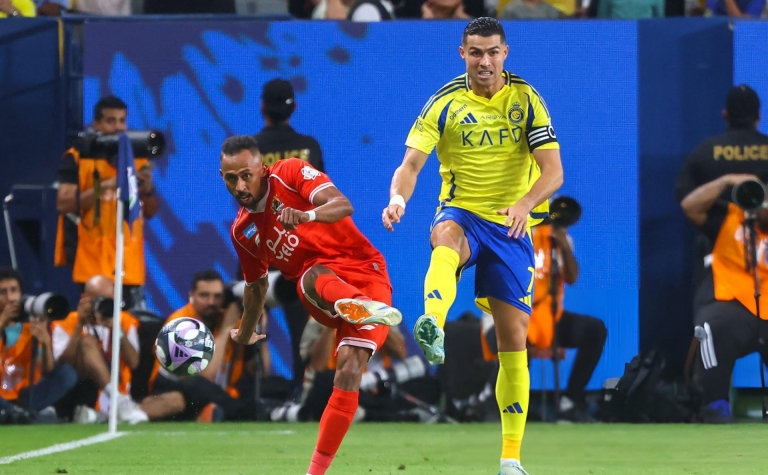 Trực tiếp Al Nassr 1-0 Al Wehda: Ronaldo lập công