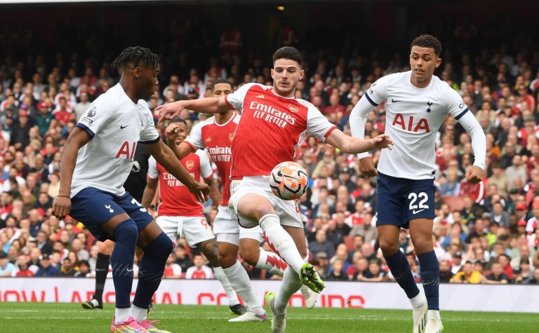 Trực tiếp Arsenal vs Tottenham, 3h00 hôm nay 16/1