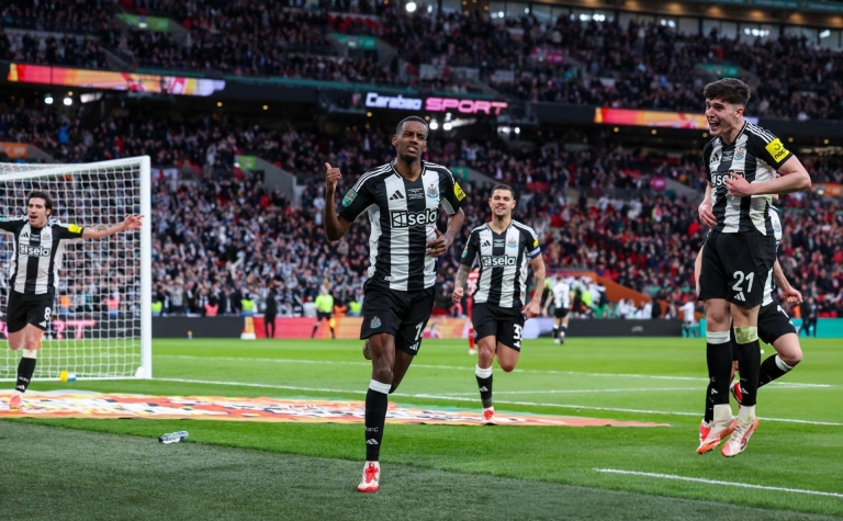 Hạ đẹp Liverpool, Newcastle lên ngôi Carabao Cup 2024/25