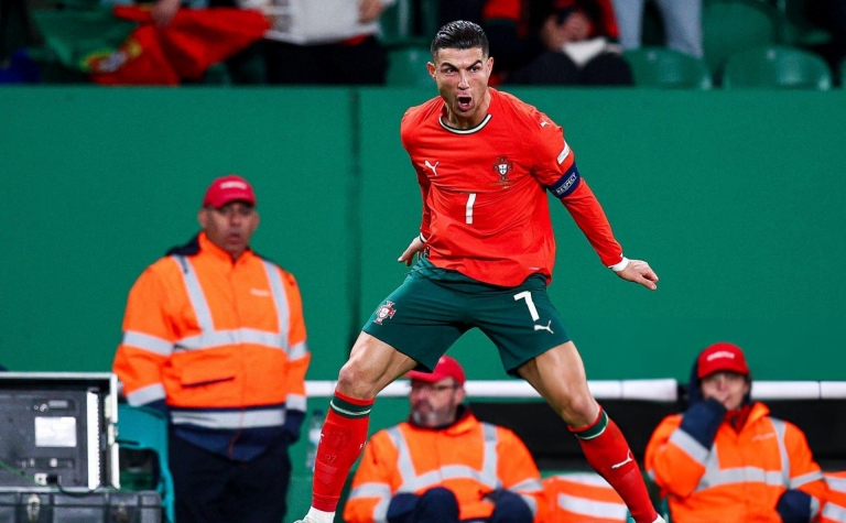 Ronaldo trượt pen, Bồ Đào Nha vẫn vào bán kết Nations League