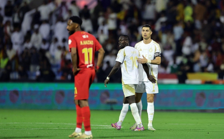 Ronaldo nhận giải thưởng lớn sau trận thua của Al Nassr