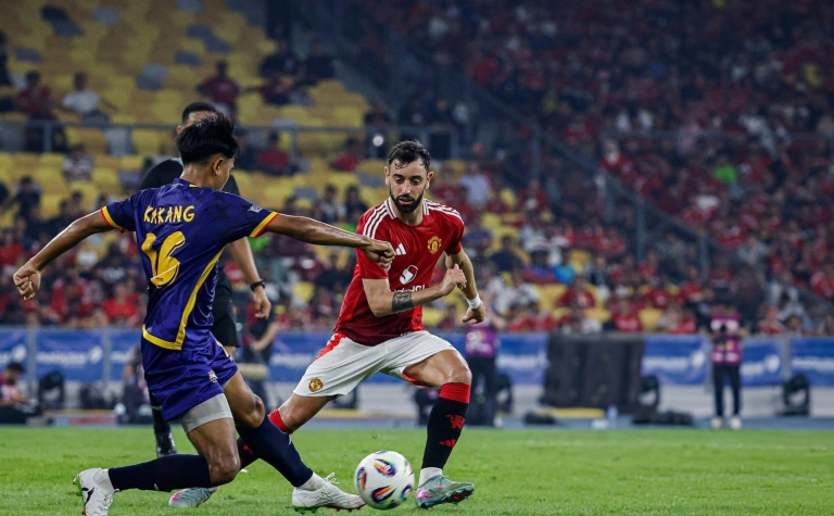 Trực tiếp MU 0-0 Hồng Kông: Khởi đầu hứa hẹn
