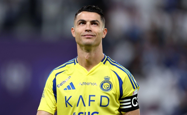 Sau MU, châu Á chuẩn bị chào đón Ronaldo cùng Al Nassr