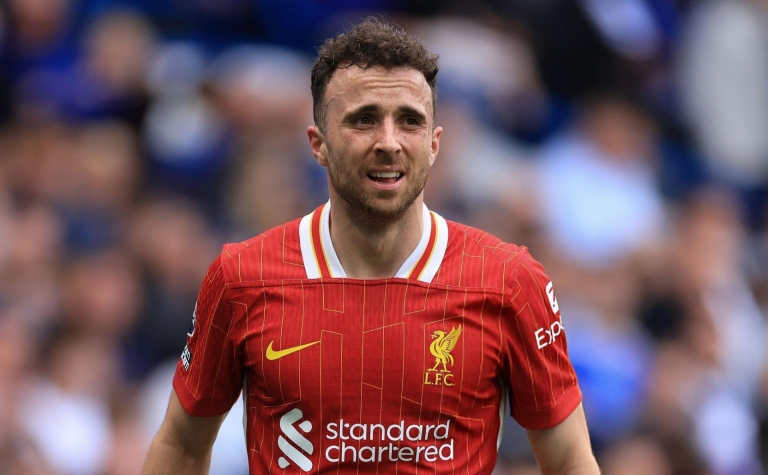 Sao Liverpool qua đời vì tai nạn giao thông