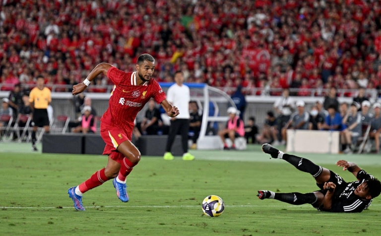 Trực tiếp Marinos 0-0 Liverpool: Nghỉ giải lao