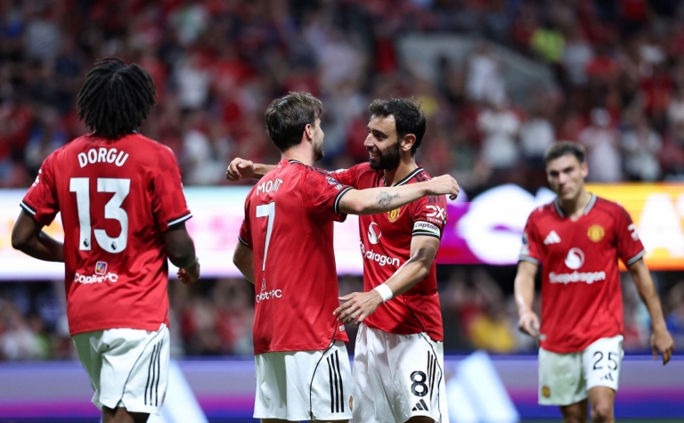 Hòa Everton, HLV Amorim giúp MU vô địch Premier League
