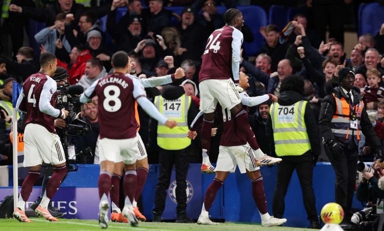 Ngựa ô Ngoại hạng Anh tái hiện kỷ lục hơn 100 năm, tham vọng đua vô địch