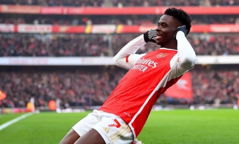 Bukayo Saka chỉ cần 2 từ để khiến Tottenham 'ngậm cay đắng'