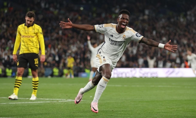 Trực tiếp Real Madrid 2-2 Dortmund: Los Blancos ép sân