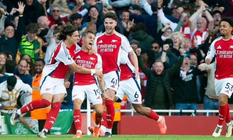 Trực tiếp Arsenal 1-0 Shakhtar Donetsk: Phản lưới nhà