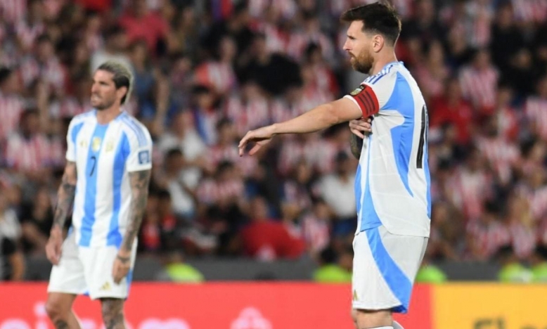 Messi 'tịt ngòi', Argentina thua ngược Paraguay sau 8 năm