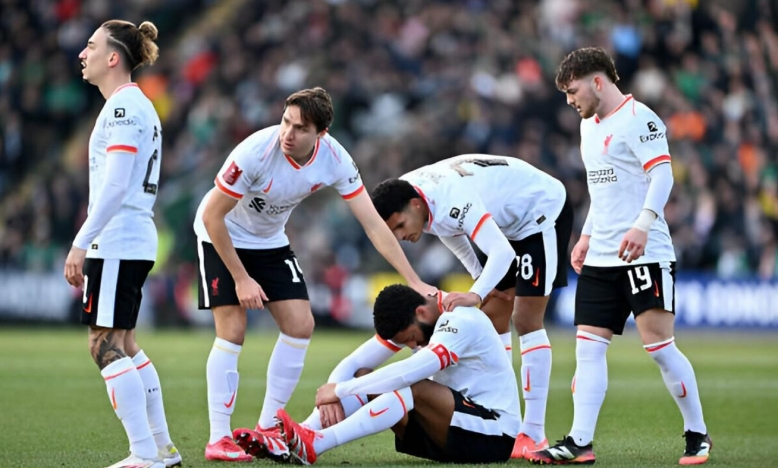 Hàng công tịt ngòi, Liverpool chính thức bị Plymouth loại khỏi FA Cup