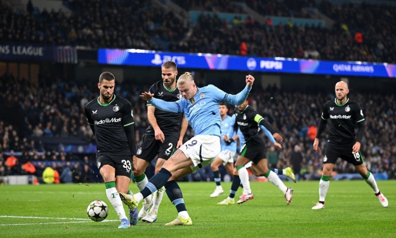 Trực tiếp Man City 0-0 Feyenoord: Liên tục bỏ lỡ