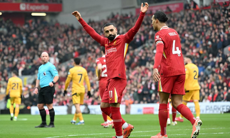 Salah tỏa sáng, Liverpool xây chắc ngôi đầu Ngoại hạng Anh