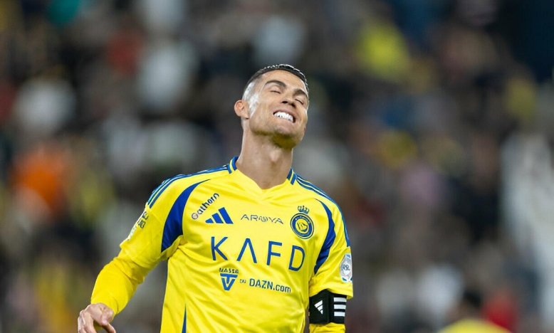 Ronaldo im tiếng, Al Nassr thua 'muối mặt' trên sân nhà