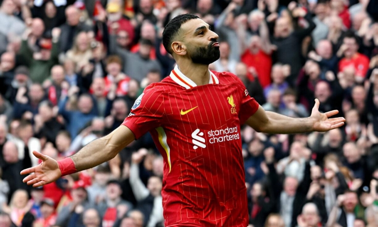 Salah không thể ngừng tỏa sáng, Liverpool xây chắc ngôi đầu Ngoại hạng Anh