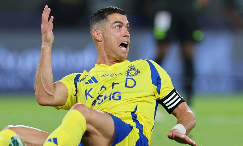 Ronaldo im tiếng, Al Nassr thua cay đắng trước đội bóng của Benzema