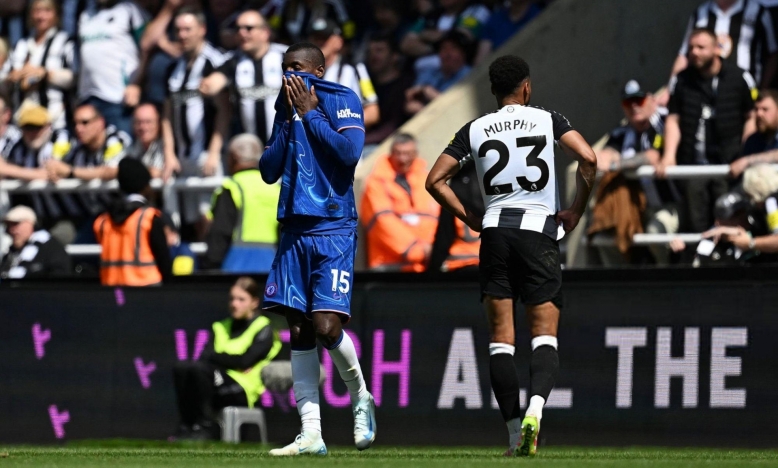 Trực tiếp Chelsea 0-1 Newcastle: Khó cho The Blues