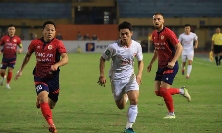 Trực tiếp CAHN 3-1 Viettel: Liên tiếp có bàn