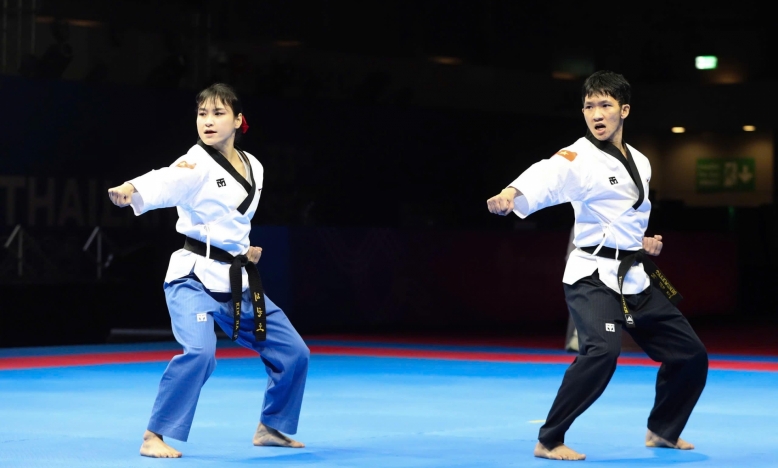 Bị xử ép, VĐV Việt Nam bật khóc vì mất HCV SEA Games