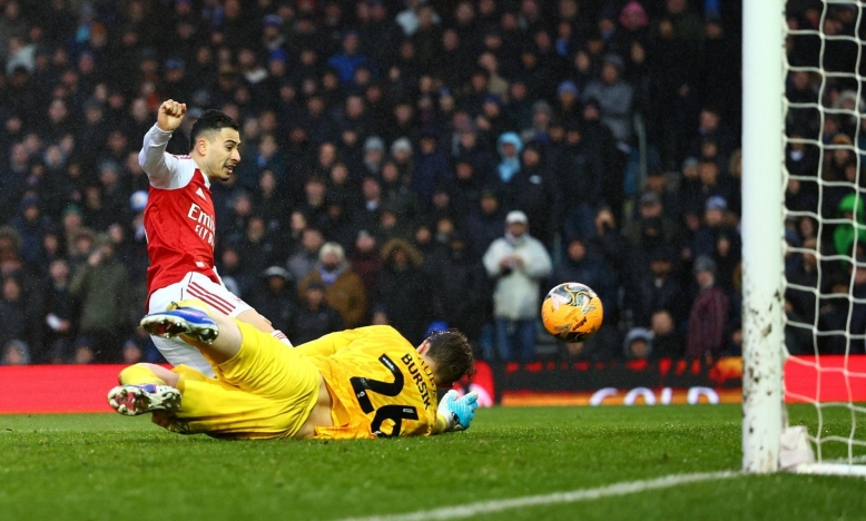 Martinelli lập hat-trick, Arsenal đại thắng đội hạng nhất tại FA Cup