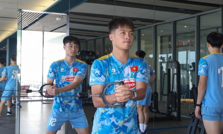U22 Việt Nam miệt mài tập gym, chờ ngày đấu Malaysia