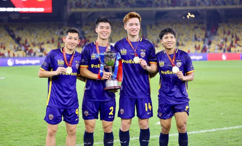 FIFA nhắc tên 1 cầu thủ Việt Nam sau trận thắng sốc MU