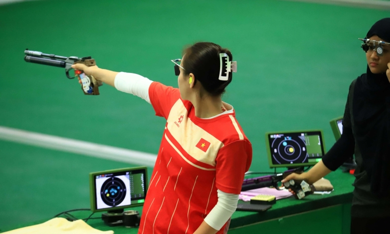 NÓNG: Bắn súng Việt Nam phá kỷ lục, giành HCV SEA Games