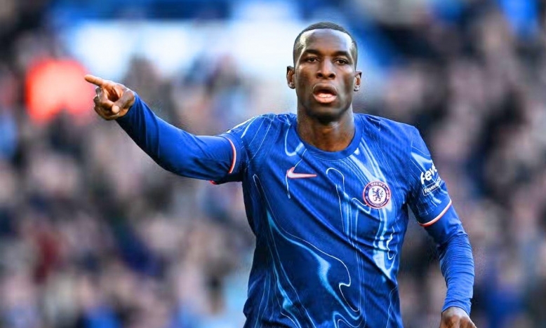 Jackson lập công, Chelsea thắng kịch tính Newcastle