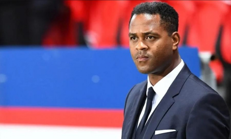 CĐV Indonesia đòi sa thải HLV Kluivert sau thảm bại trước Australia